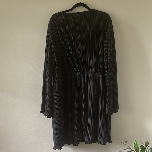 NWT Arula Black Mini Dress SZ 2X - Picture 7 of 9